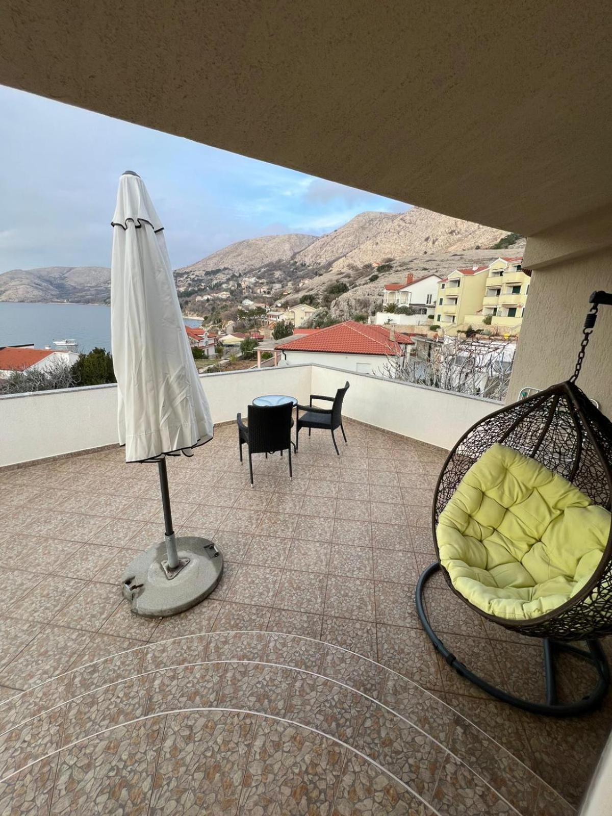 Bellevue Rooms Stara Baška Esterno foto