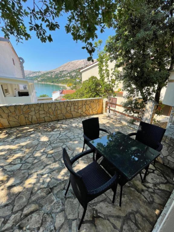 Bellevue Rooms Stara Baška Esterno foto
