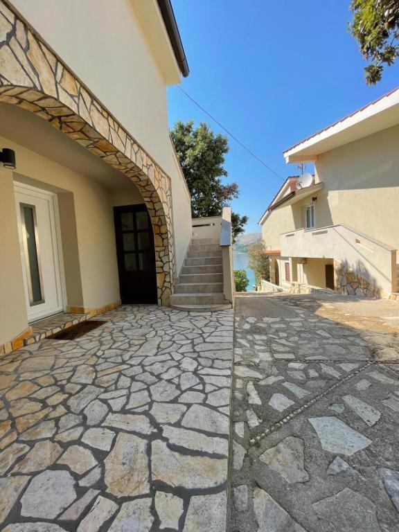 Bellevue Rooms Stara Baška Esterno foto