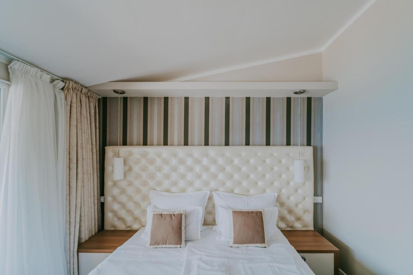 Bellevue Rooms Stara Baška Esterno foto