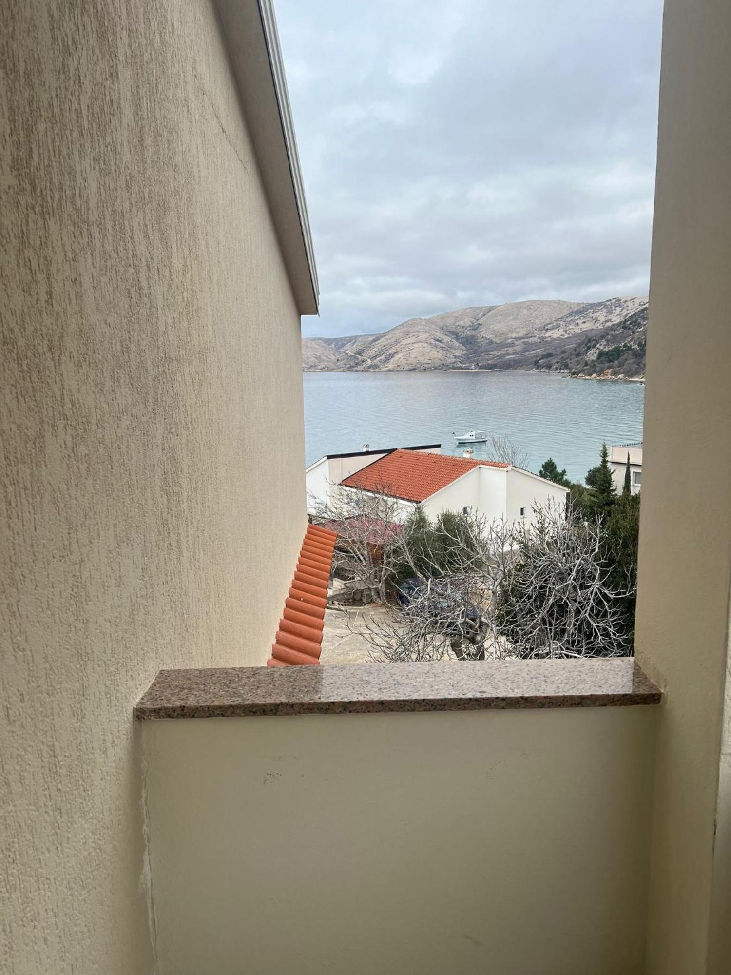 Bellevue Rooms Stara Baška Esterno foto